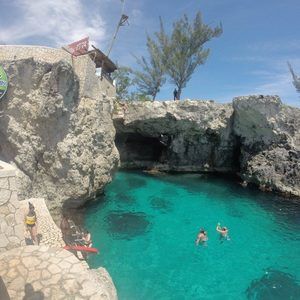 Meet your Posher, Deanna